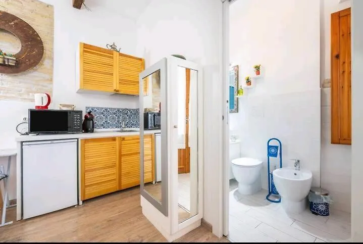 Alla Marina Cagliari 0*,
